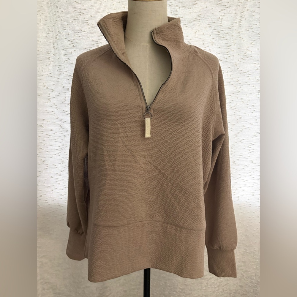 Balance Collection Women's Beige Half-Zip pullover NWOT